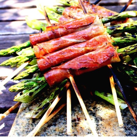 Grilled Prosciutto Wrapped Asparagus